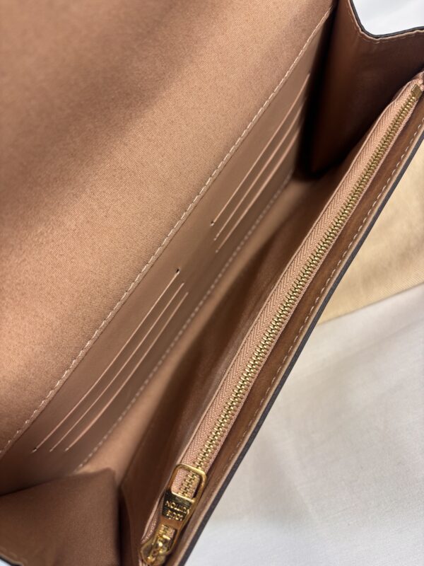 Louis Vuitton Pochette Louise Vernis - Image 13