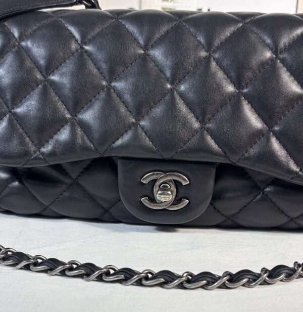 Chanel SMOO Quilted Flap Black Lambskin - Image 4