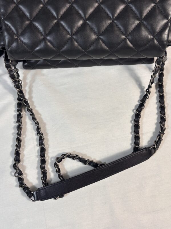 Chanel SMOO Quilted Flap Black Lambskin - Image 12
