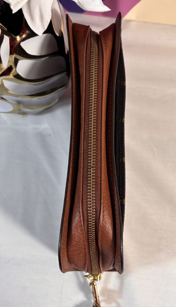 Louis Vuitton Orsay Monogram - Image 6