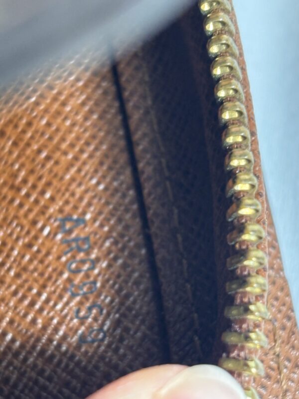 Louis Vuitton Orsay Monogram - Image 11