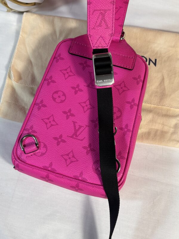 Louis Vuitton Taigarama Pink Sling - Image 9