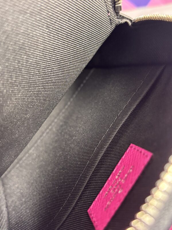 Louis Vuitton Taigarama Pink Sling - Image 11