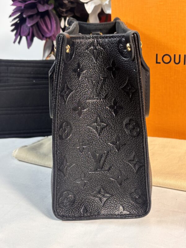 Louis Vuitton OntheGo Pm Empreinte Noir - Image 3