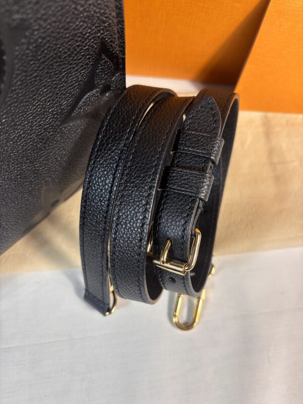Louis Vuitton OntheGo Pm Empreinte Noir - Image 13