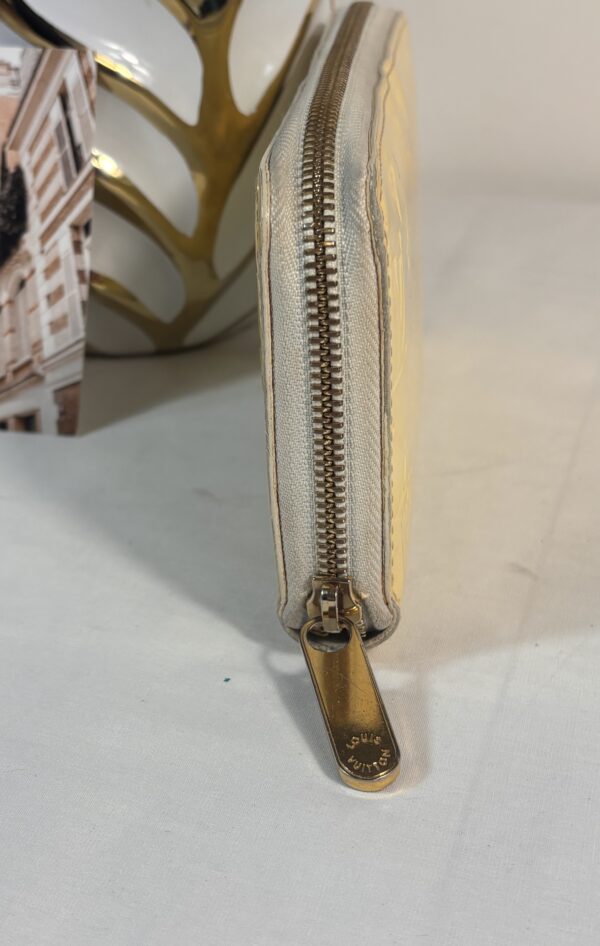 Louis Vuitton Vernis Zippy Wallet - Image 5
