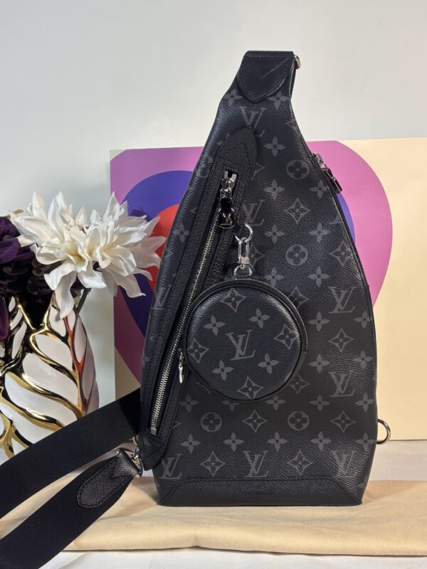 Louis Vuitton Duo Slingbag