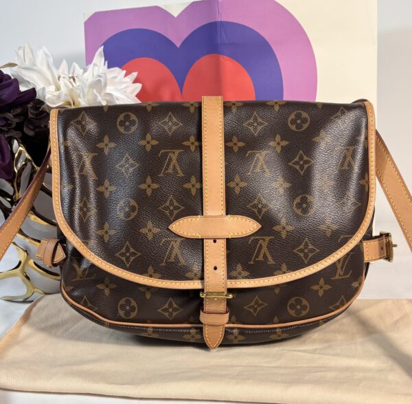 Louis Vuitton Saumur 30 Monogram - Image 2