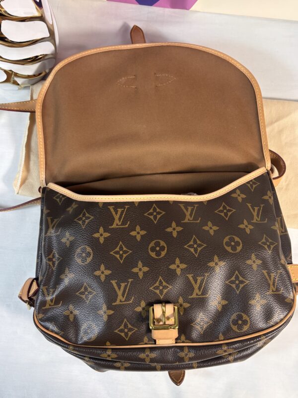 Louis Vuitton Saumur 30 Monogram - Image 10