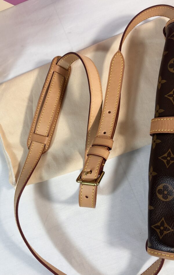 Louis Vuitton Saumur 30 Monogram - Image 14