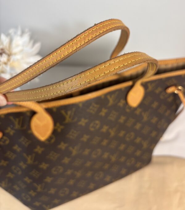 Louis Vuitton Neverfull Mm Monogram - Image 8