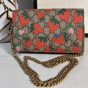 Gucci Supreme Strawberry Wallet On Chain