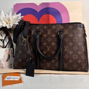 Louis Vuitton Soufflot Mm Monogram Noir