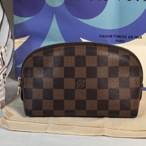 Louis Vuitton Cosmetic Pm Ebene