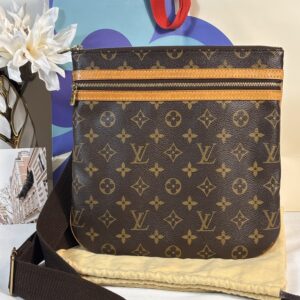 Louis Vuitton Bosphore Monogram
