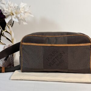 Louis Vuitton Damier Geant Acrobat Sling