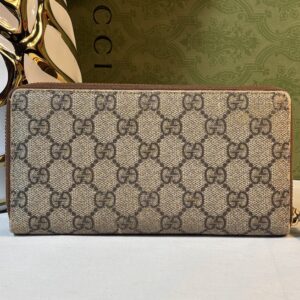 Gucci Supreme Zip Wallet