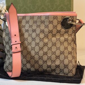 Gucci Canvas Messenger Pink