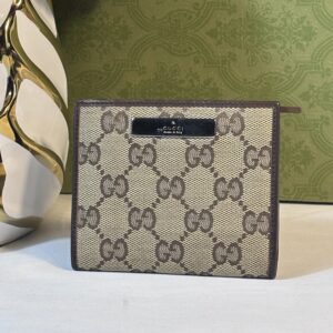 Gucci Logo Bifold Wallet