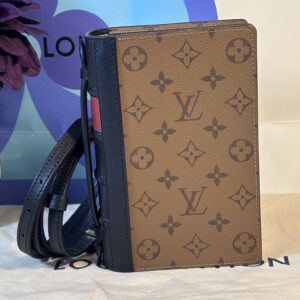 Louis Vuitton Reverse Book Woc