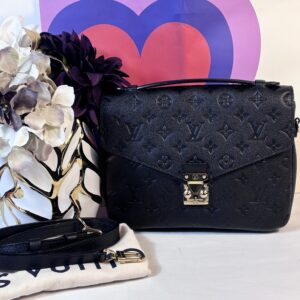 Louis Vuitton Pochette Métis Empreinte Noir