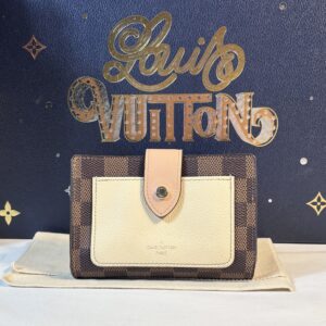 Louis Vuitton Juliette Ebene Wallet