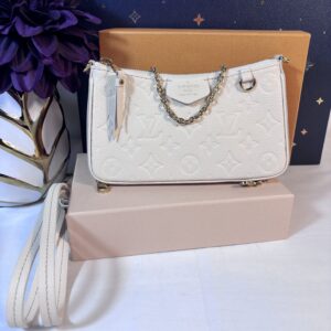 Louis Vuitton Easy Pouch on Strap Empreinte