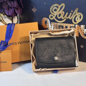 Louis Vuitton Mahina Noir Iris Compact Wallet