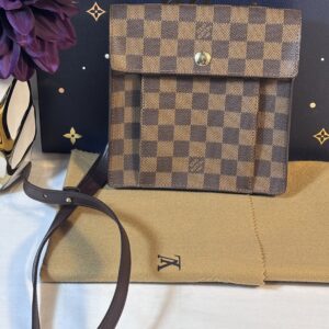 Louis Vuitton Ebene Pimlico