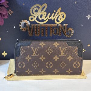 Louis Vuitton Retiro Wallet Noir