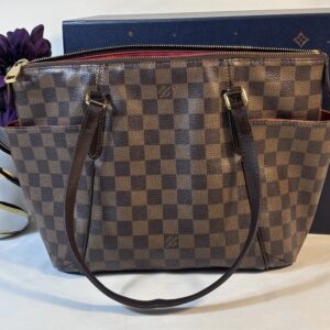 Louis Vuitton Totally Pm Ebene