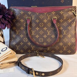 Louis Vuitton Pallas Full Mm Raisin