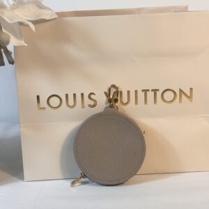 Louis Vuitton Round Coin Purse Tourterelle Grey