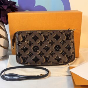 New Louis Vuitton Pochette Accessories Sequins