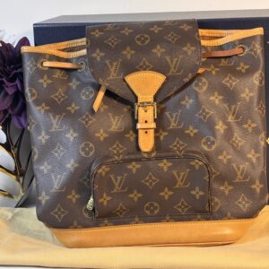 Louis Vuitton Montsouris Mm Monogram