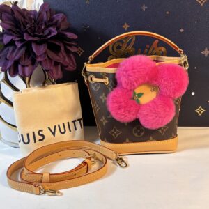 Louis Vuitton Noe-Where Vivienne