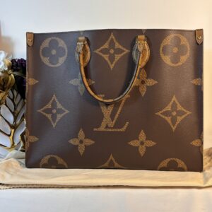 Louis Vuitton OntheGo Gm Reverse Monogram
