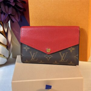 Louis Vuitton Pallas Compact Wallet